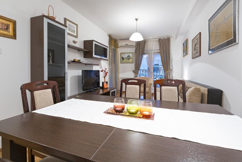 Prima Apartmani Beograd Kamer foto